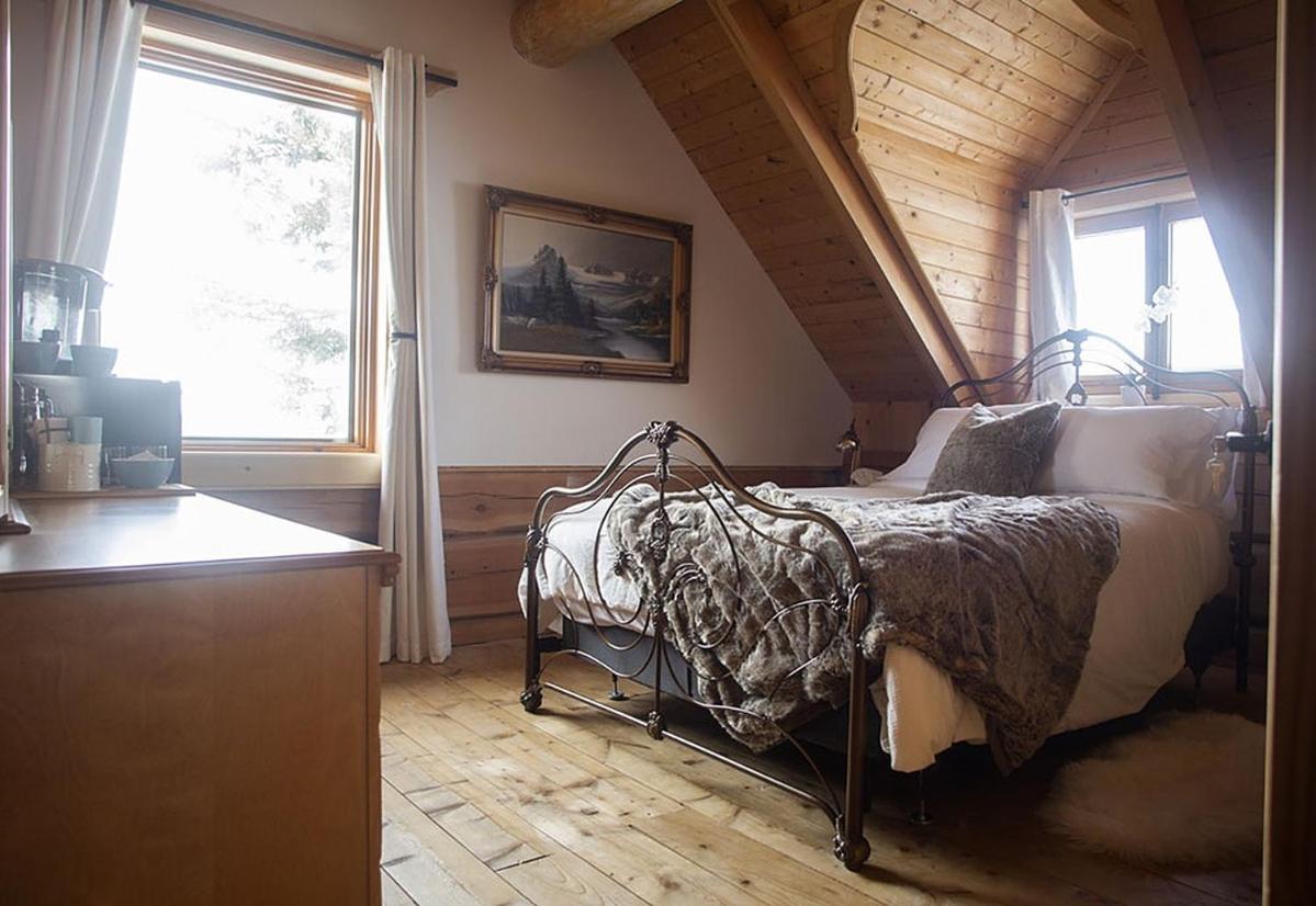 Hebergement "La Maison En Bois Rond" Sainte-Marie Екстер'єр фото